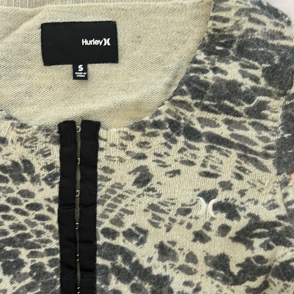 Hurley Small